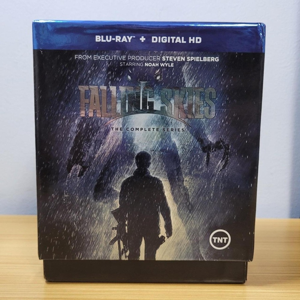 Falling Skies The Complete Series Blu-ray + Digital HD Box Set TNT